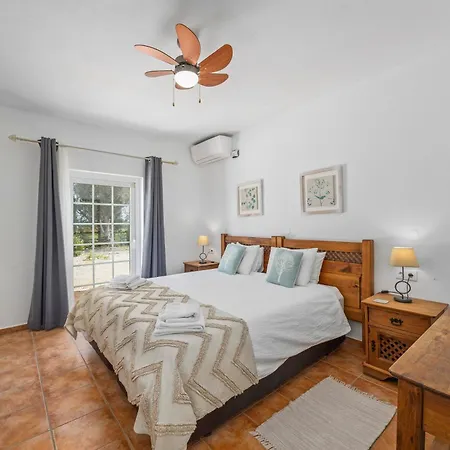 Casa Jardim Oasis Bed & Breakfast 3*