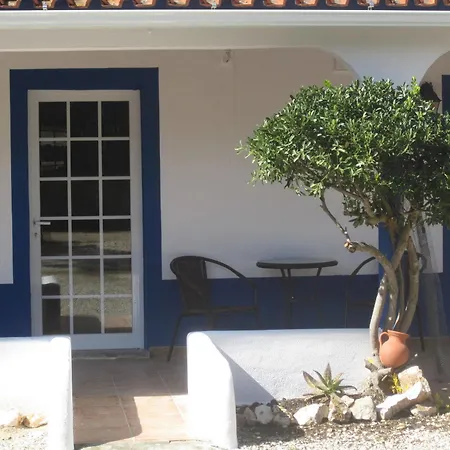 Casa Jardim Oasis Alojamento de Acomodação e Pequeno-almoço 3*