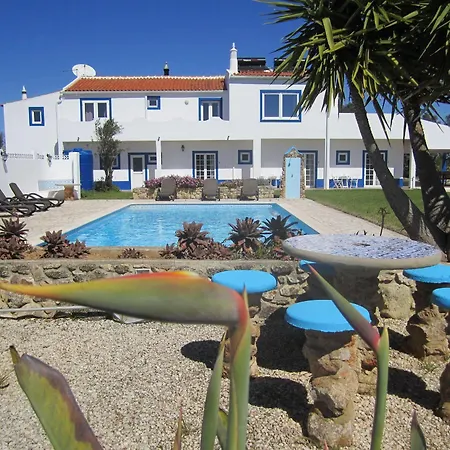 Alojamento de Acomodação e Pequeno-almoço Casa Jardim Oasis Lagoa (Algarve)