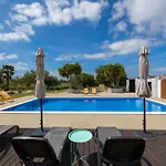 Lägenhet Casa Jardim Oasis *