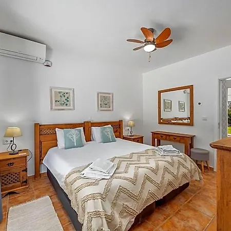 Casa Jardim Oasis